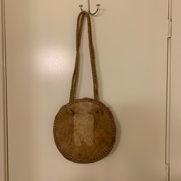 SOLD 🖤VINTAGE 〰️ 70’s CROCHET CIRCLE BAG - Picture 2 of 6